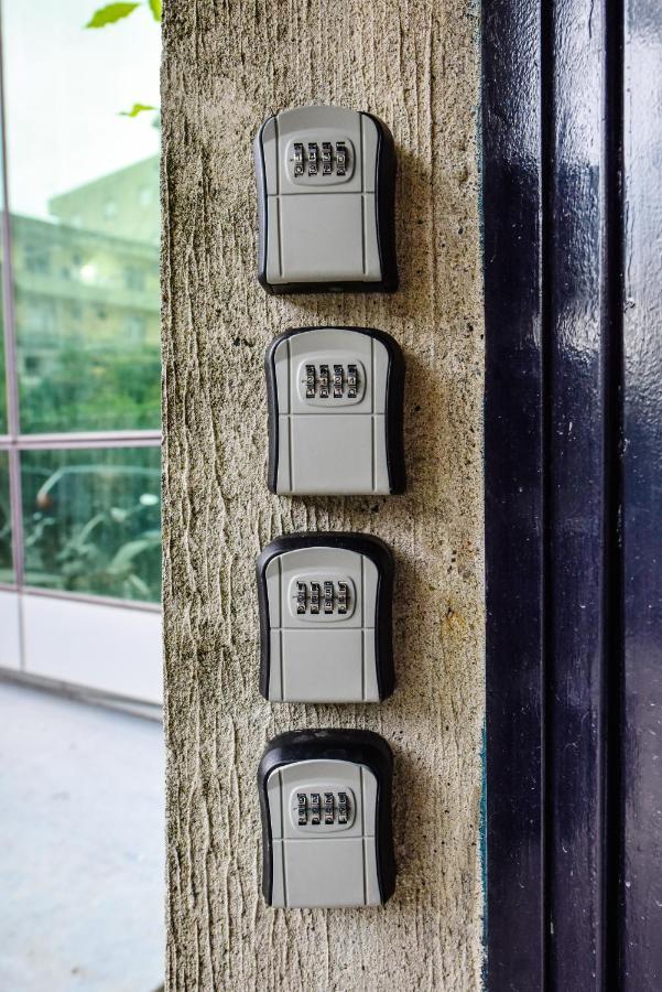 12 B&B Shkoder Exterior photo