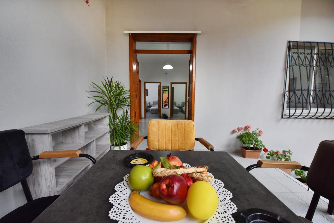 12 B&B Shkoder Exterior photo